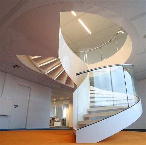 China Modern Steel Arc Curved Staircase Glass Steps Curved Stair Price - China Curved Glass ...