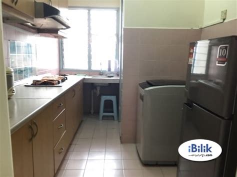 Affordable rooms attached bathroom furnished ready to move short/long term easy payment. Available Room For Rent At Bandar Sunway PJS 9 Near The ...