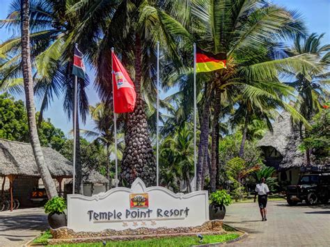 Temple Point Resort Safari254