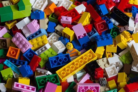 Mínimo en stock para el videojuego de lego city: ¿Conoces los beneficios psicológicos de LEGO | Legos ...