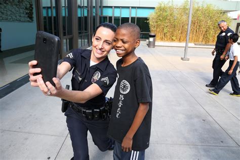 Los Angeles Police And Autistic Youth Learn From One Another 893 Kpcc
