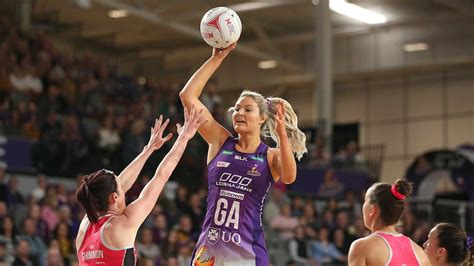 Super Netball S Long Delayed Restart Comes With Additional Challenges Of Player Pregnancies