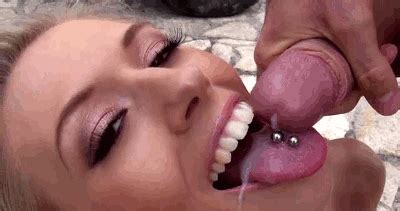 Swallowing Cum G R L