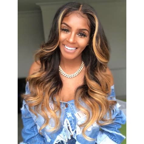 360 Lace Wigs Pre Plucke Body Wave With Babyhair With Images Honey