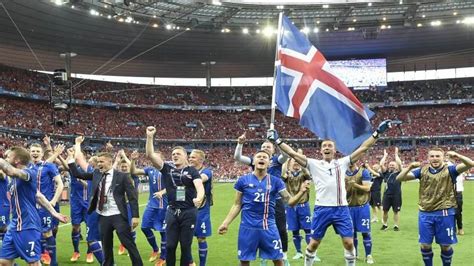 Iceland Announcer Goes Crazy After Game Winning Goal At European