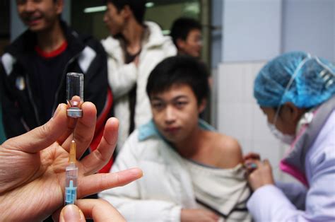 chinese authorities bust illegal vaccine ring