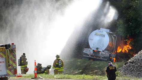 Missouri man dies in Topeka Turnpike tanker truck crash, fire
