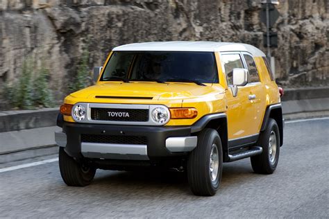 2015 Toyota Fj Cruiser Pictures Information And Specs Auto