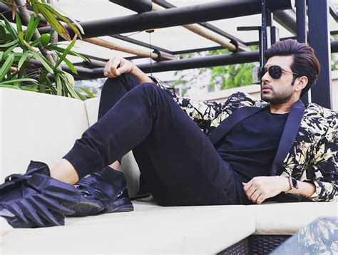 Karan Kundra Television Actor Hd Pictures Wallpapers Whatsapp Images