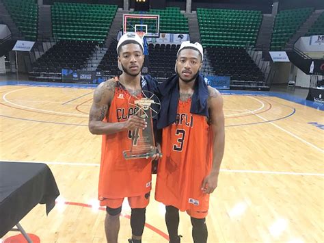 Thompson Twins Have Added Grit And Speed To Claflin Mens Basketball