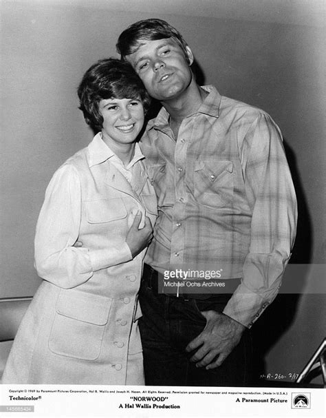 Kim Darby And Glen Campbell Arm In Arm Smiling In A Scene From The Film Norwood 1969 Glen