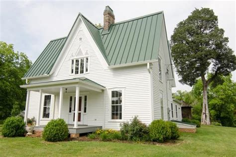 Renovating An 1841 Farmhouse Hgtvs Decorating And Design Blog Hgtv