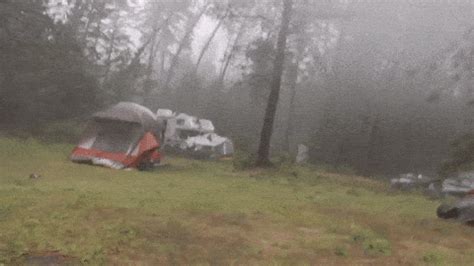 Camping Gif Primogif