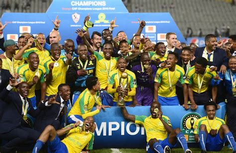 The full 2017/2018 mamelodi sundowns squad including latest mamelodi sundowns player roster numbers, videos, players stats and pictures of the squads. Sundowns players to share R20m bonanza