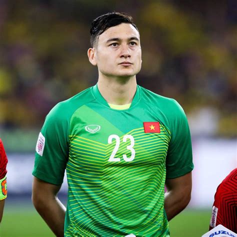 Đặng văn lâm đã chụp hình, làm clip gởi đi thông điệp we fight as one, thông điệp của sea games 30 là we win as one. Sau Ngân 98, đến thủ môn "quốc dân" Đặng Văn Lâm cũng gặp ...