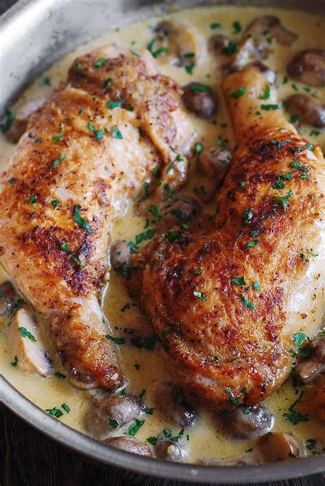 As for grilling — all the amazing looking chicken recipes on food blogs this time of year are grilled — which is really annoying if you don't own a grill, btw. Easy Chicken Legs with Creamy Mushroom Sauce - Julia's Album