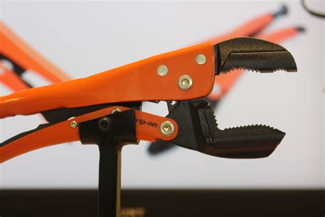 NEW Locking Pliers - MULTIGRIP - Locking Pliers by Grip On Tools