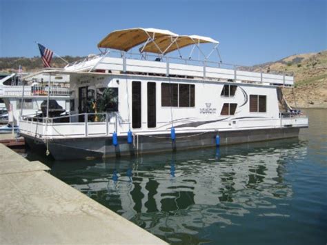Heres What It Costs To Buy A Houseboat Coast To Coast House Boat