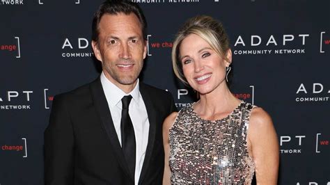 Amy Robach Seen With Estranged Husband Andrew Shue Pic Oddpad