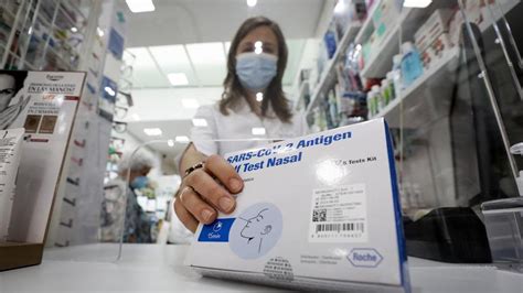 El Gobierno Autoriza La Venta De Test En Farmacias