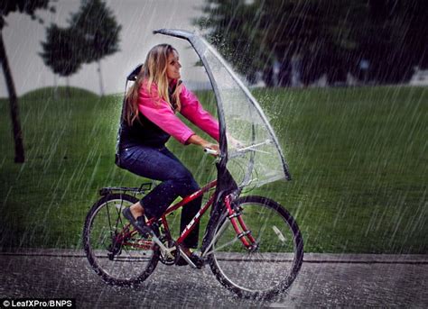 Bike Umbrella Claims To Keep You Dry In Rain Gales And Snow Storms