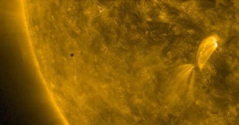 Mercury Passes In Front Of The Sun Photos Popsugar Tech