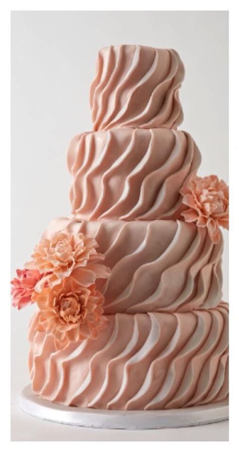Peach Color Wedding Cake And Flowers Cake Pretty Cakes Amazing