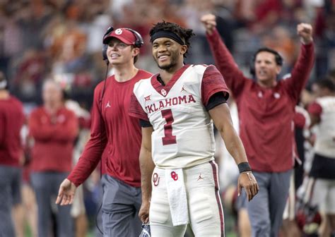 Oklahoma Quarterback Kyler Murray Wins Heisman Trophy The Washington Post