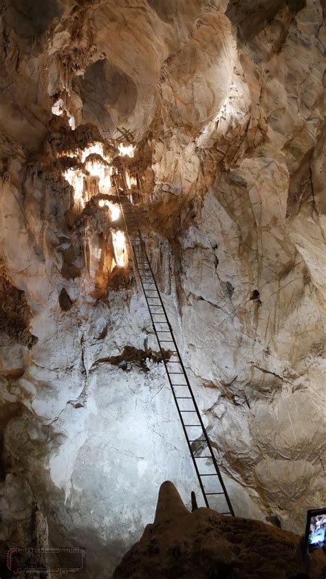 The Cathedral In Jenolan Cave 52 Meters At Its Highest Point The