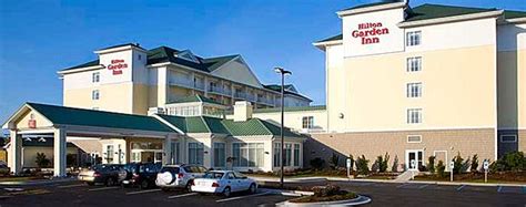 Die outer banks sind eine schmale und 280 kilometer lange inselkette im atlantik vor der küste im gegensatz dazu wird das küstengebiet north carolinas innerhalb dieser inselkette inner banks. Hilton Garden Inn Kitty Hawk | ARGUS REISEN