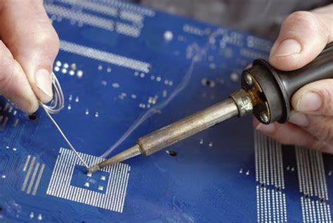 Types Of Pcb Soldering And The Assembly Process Blog Altium Designer