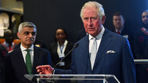 Принц уэльский возглавляет 14 благотворительных фондов — это не считая четырех сотен. Наследник британского престола принц Чарльз вылечился от ...