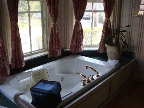 That is the jacuzzi hot tubs difference! Jacuzzi Bathtubs Top Benefits For A Healthy Life