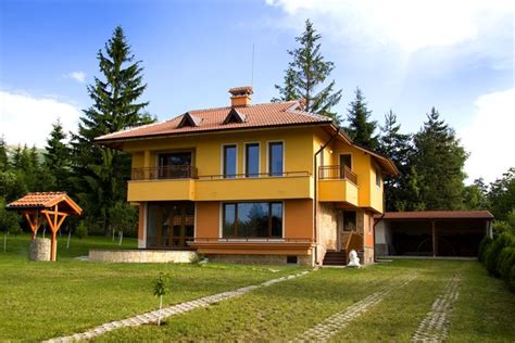 Къща за продажба близо до София, вилна зона Ярема