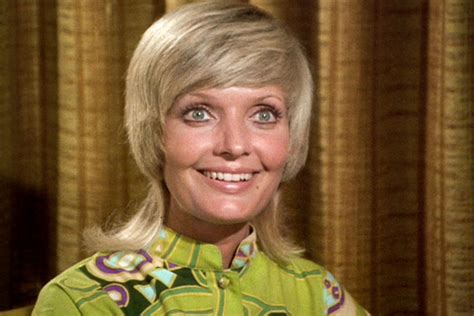 How Florence Henderson Became Carol Brady Despite Initially Passing On The Brady Bunch