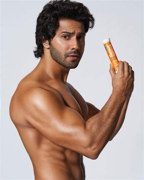 varun dhawan shows off his new physique and body entertainment news international news latest