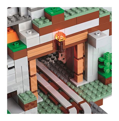 21137 The Mountain Cave Is The Biggest Minecraft Lego Set Yet Jays