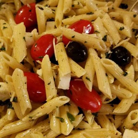 Penne Tomato And Mozzarella Salad Recipe