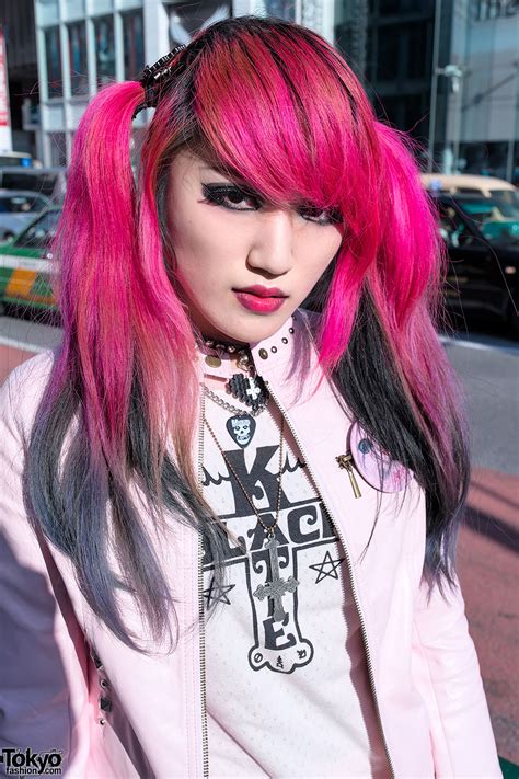 #black lips #dip dye hair #grunge #misfits #pink hair #me. Moth in Lilac Guitarist in Harajuku w/ Demonia Boots, Dip ...