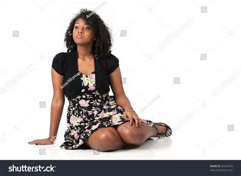 beautiful haitian african american teenage girl写真素材94425379 shutterstock