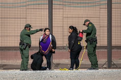 Ex Border Patrol Beg Congress For Immigration Crisis Help