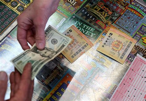 Powerball Soars To 610 Million For Tonight S Drawing