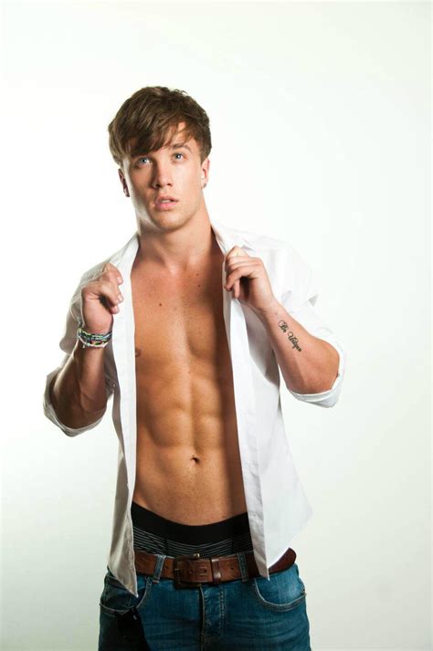 The Stars Come Out To Play Sam Callahan New Shirtless Pics