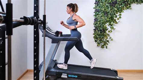 how many calories can you burn with a treadmill