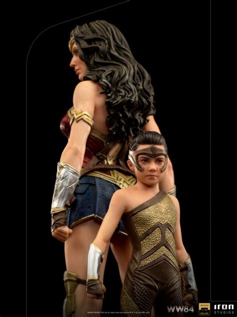 Wonder Woman 1984 Wonder Woman And Young Diana 110 Scale