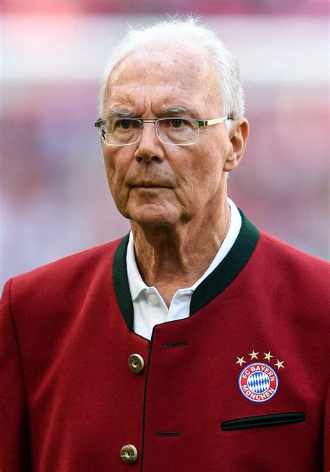 Beckenbauer was interested in football from a young age. Franz Beckenbauer | Steckbrief, Bilder und News | GMX.AT