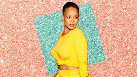 Rihanna Shows Off Her Incredible Abs And Legs In Black Bikini Video On