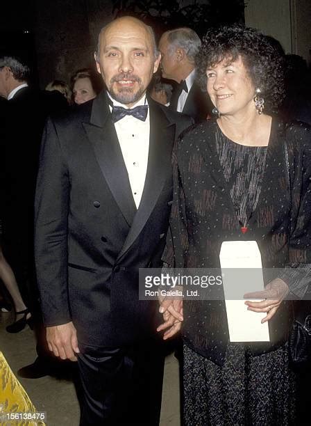 Hector Elizondo And Wife Photos And Premium High Res Pictures Getty
