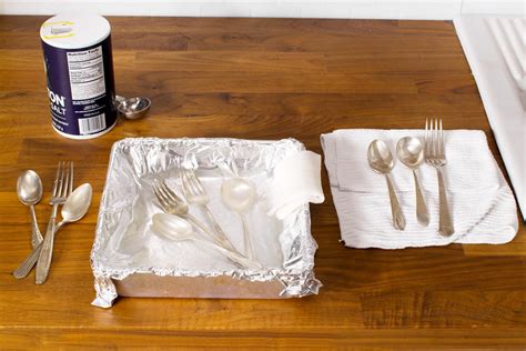 19 Surprising Aluminum Foil Uses Around The House