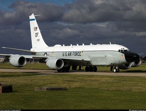 62 4132 United States Air Force Boeing Rc 135w Photo By Bradley Bygrave